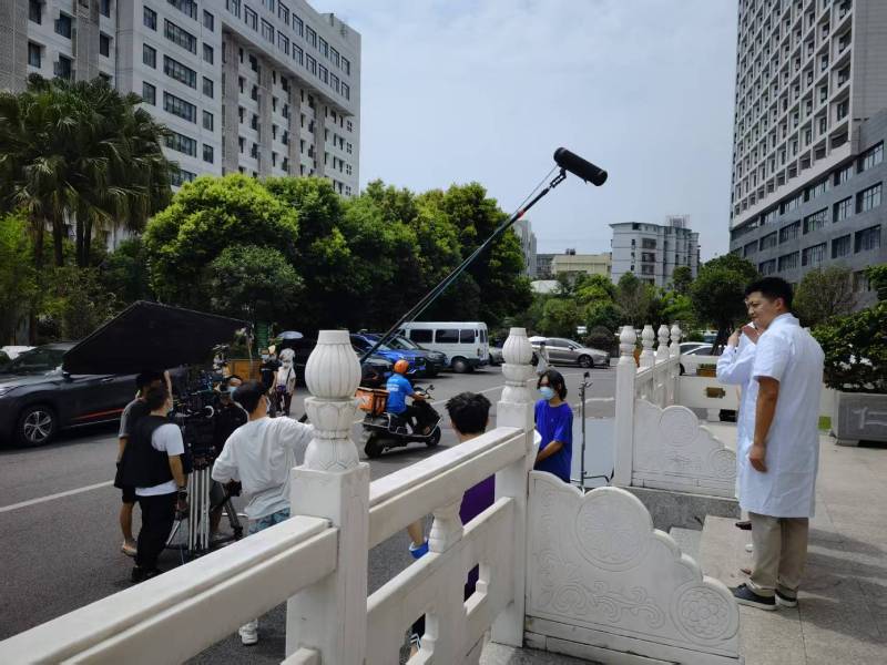 大余县广告片拍摄公司低成本实现高规格制作的诀窍